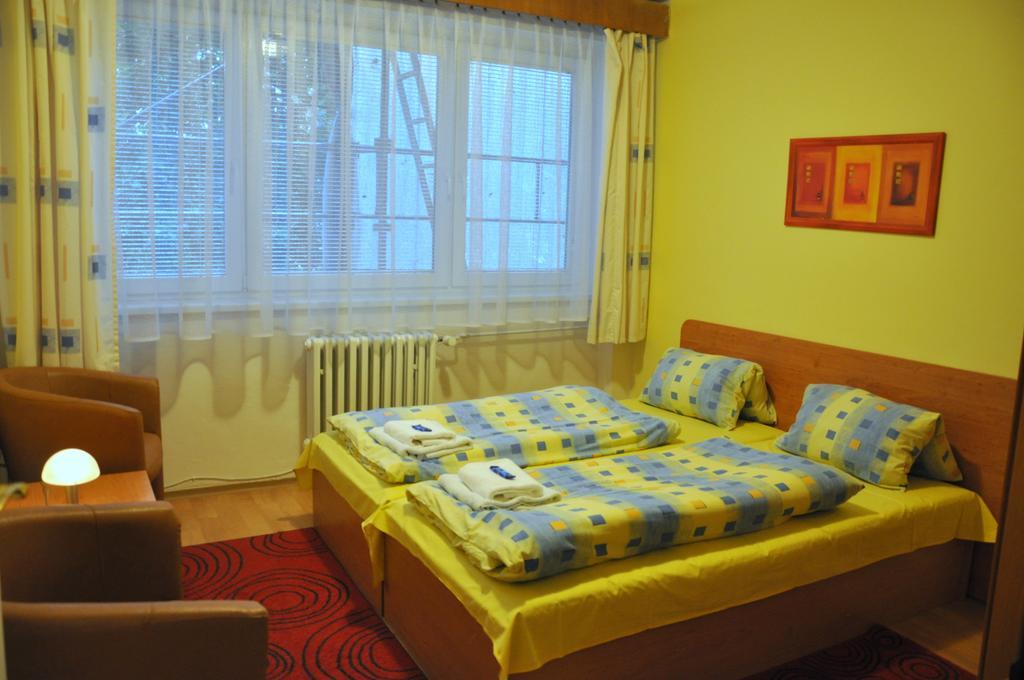 Hotel Komarov Brno Buitenkant foto
