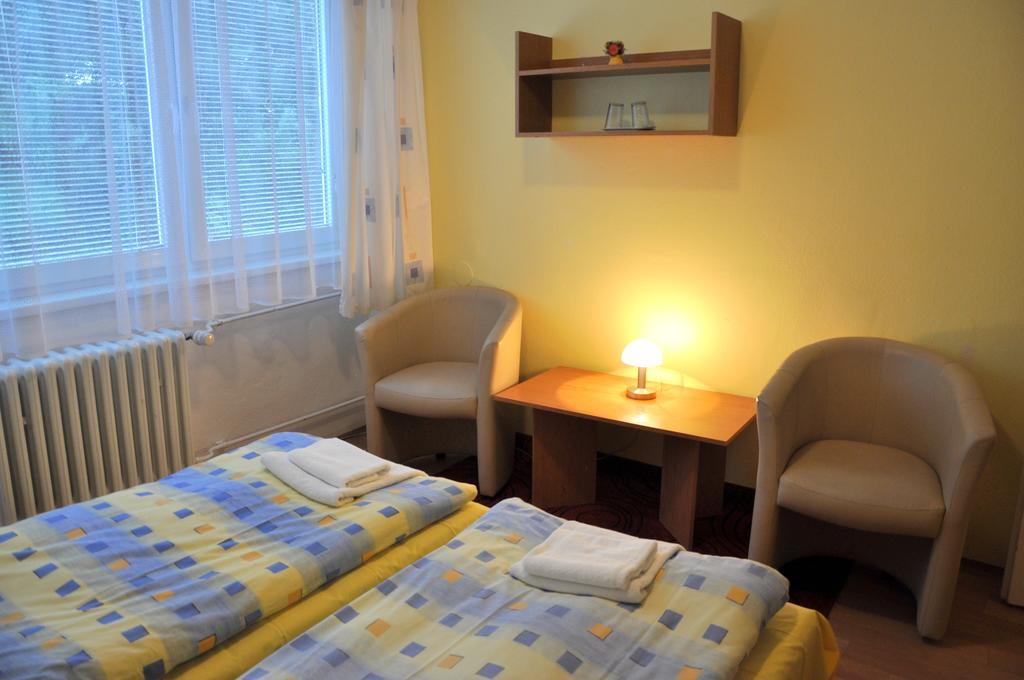 Hotel Komarov Brno Buitenkant foto